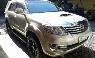 Selling Beige Toyota Fortuner 2013 Automatic Diesel for sale