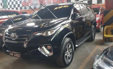 Selling 2nd Hand Toyota Fortuner 2017 Manual Diesel at 8000 km in Quezon City
