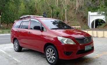 Selling Toyota Innova 2012 Manual Diesel in Naguilian