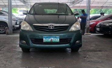 Selling Toyota Innova 2010 Manual Diesel in Pasay