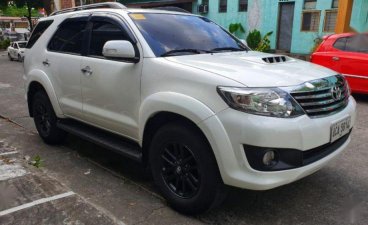 Selling Pearl White Toyota Fortuner 2014 for sale in Manila