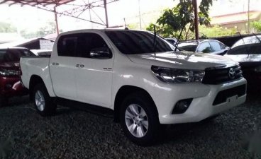 Selling 2nd Hand Toyota Hilux 2016 at 10000 km in Quezon City