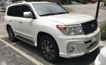 Selling 2016 Toyota Land Cruiser for sale in Cagayan de Oro