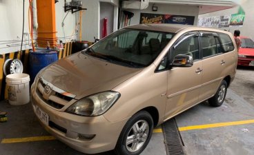 Selling 2nd Hand Toyota Innova 2005 in Quezon City