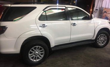 Selling 2nd Hand Toyota Fortuner 2014 Manual Diesel at 100000 km in Silang