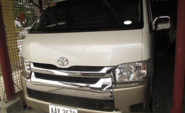 Selling White Toyota Hiace 2015 Automatic Diesel