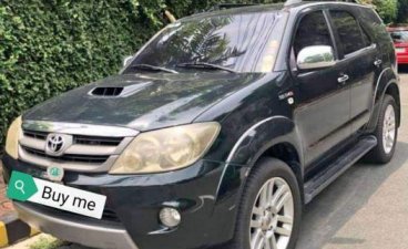 2nd Hand Toyota Fortuner 2005 Automatic Diesel for sale in Marikina