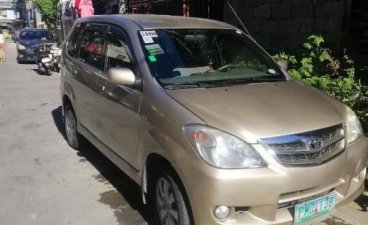 2nd Hand Toyota Avanza 2010 Automatic Gasoline for sale in Pasay