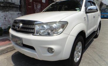 2nd Hand Toyota Fortuner 2010 for sale in Quezon City