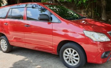Red Toyota Innova 2015 Automatic Diesel for sale in Quezon City