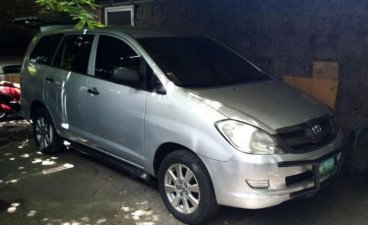 Selling 2nd Hand Toyota Innova 2006 at 130000 km in Pasig