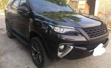 2nd Hand Toyota Fortuner 2017 Automatic Gasoline for sale in Makati