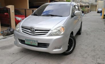 Selling Used Toyota Innova 2010 in Quezon City