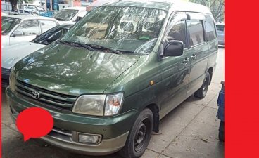 Selling 2nd Hand Toyota Noah 2004 in Quezon City