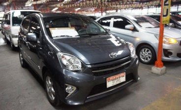 Selling Grey Toyota Wigo 2017 Hatchback in Quezon City