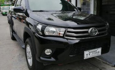 Selling 2nd Hand Toyota Hilux 2016 Manual Diesel in Angeles