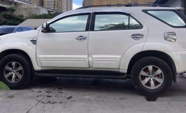Selling White Toyota Fortuner 2007 at 105000 km in Quezon City