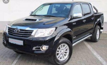 2nd Hand Toyota Hilux 2015 Automatic Diesel for sale in Pasig