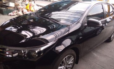 Selling Toyota Altis 2017 Manual Gasoline in Quezon City