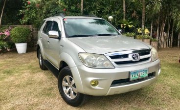 Selling Toyota Fortuner 2006 at 144000 km in Lipa