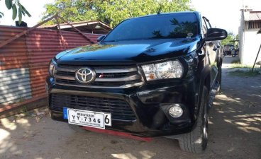 Sell 2nd Hand 2016 Toyota Hilux at 34000 km in Angeles