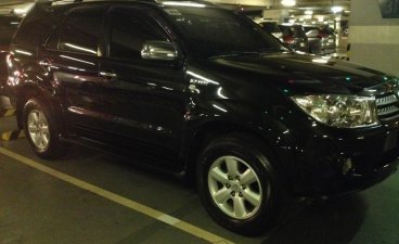 Sell Black 2010 Toyota Fortuner Automatic Gasoline at 110000 km in San Juan