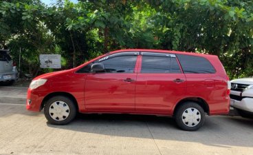 Selling Red Toyota Innova 2016 at 17000 km in Quezon City