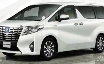 Selling Toyota Alphard 2019 in Makati