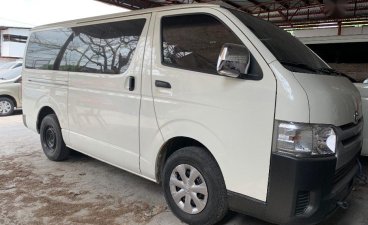 Selling White Toyota Hiace 2019 Van in Quezon City