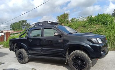 Selling Toyota Hilux 2014 at 80000 km in Angeles