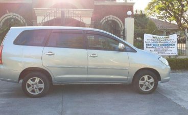 2nd Hand Toyota Innova 2006 at 75000 km for sale