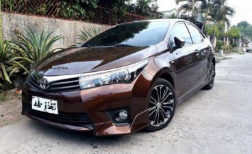 Brown Toyota Corolla Altis 2014 Automatic Gasoline for sale