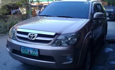 Selling 2nd Hand Toyota Fortuner 2006 Automatic Gasoline in Bacoor