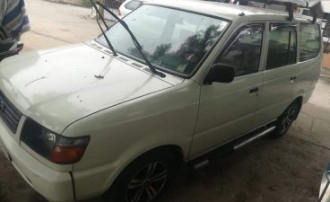 Sell 2nd Hand 2000 Toyota Revo Manual Diesel at 120000 km in Tarlac City