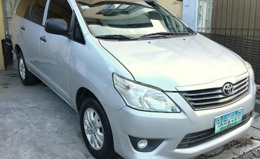 2nd Hand Toyota Innova 2013 at 70000 km for sale