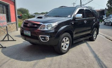 Black Toyota Fortuner 2006 at 69000 km for sale