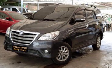 Selling 2nd Hand Toyota Innova 2014 in Makati