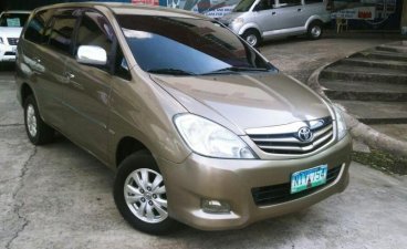 Selling Toyota Innova 2010 in Manila