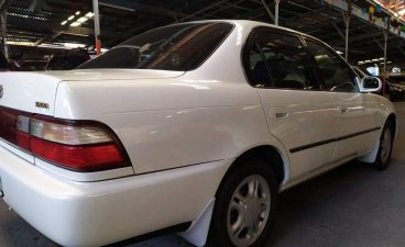 Selling Used Toyota Corolla 1997 in Quezon City