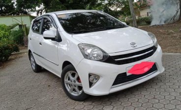 Selling 2nd Hand Toyota Wigo 2016 Hatchback Automatic Gasoline in Calumpit