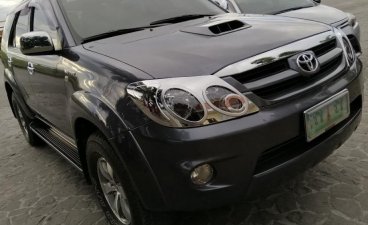 Selling Used Toyota Fortuner 2005 in Angeles