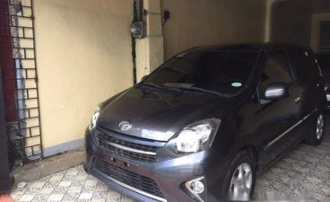 Selling Grey Toyota Wigo 2016 at 70000 km 