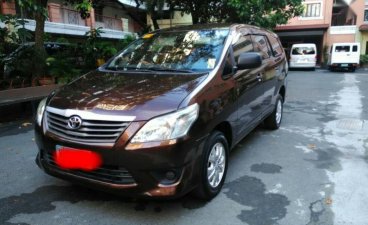 Selling 2nd Hand Toyota Innova 2013 Manual Diesel at 80000 km in Manila