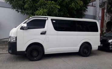 Selling 2nd Hand Toyota Hiace 2017 in Marikina