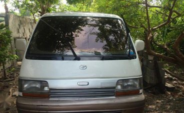 Toyota Hiace 1999 Automatic Diesel for sale in Bacolor