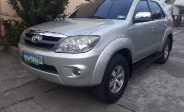 Selling Toyota Fortuner 2006 at 100000 km in Parañaque