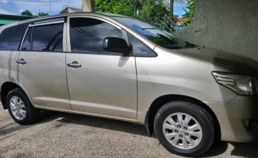 Selling 2nd Hand Toyota Innova 2012 in Balanga