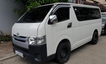 Sell White 2017 Toyota Hiace Manual Diesel at 20000 km in Quezon City