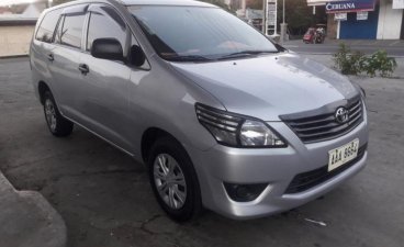 Selling Toyota Innova 2014 Manual Diesel in Balaoan