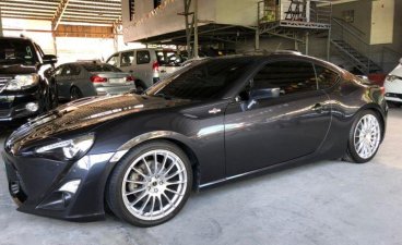 Selling Toyota 86 2013 Manual Gasoline in Pasig